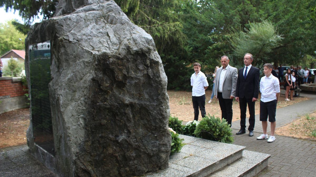 Bár a bánya lejáratát már rég lezárták, a bányászok legendás bajtársiassága, hivatása ma is fogalom + Fotók