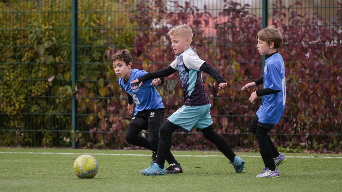 Az ovisoktól a felnőttekig mindenkit megmozgat az UEFA Grassroots Hét