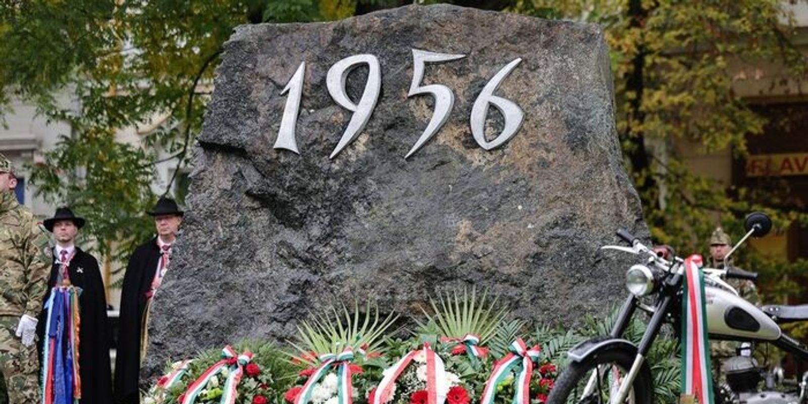 Felvonulás, futás és filmek a 70. évfordulón! – így emlékeznek 1956 hőseire Heves megyében