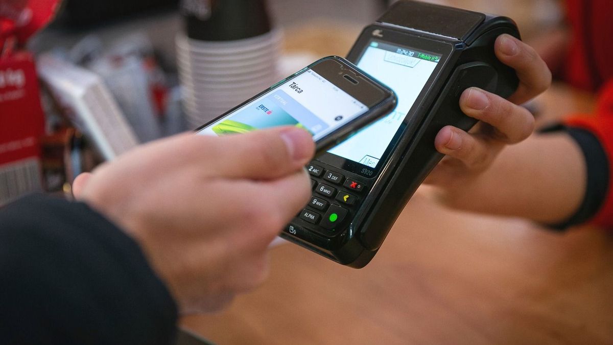 Azonnal ellenőrizd a telefonod! Csalók nullázhatják a számládat, ha bekapcsoltad ezt a funkciót!
