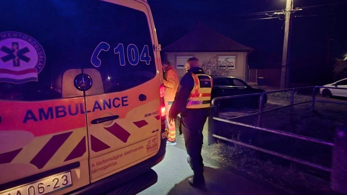Két autó karambolozott Füzesabonynál, többen is megsérültek – helyszíni fotókkal