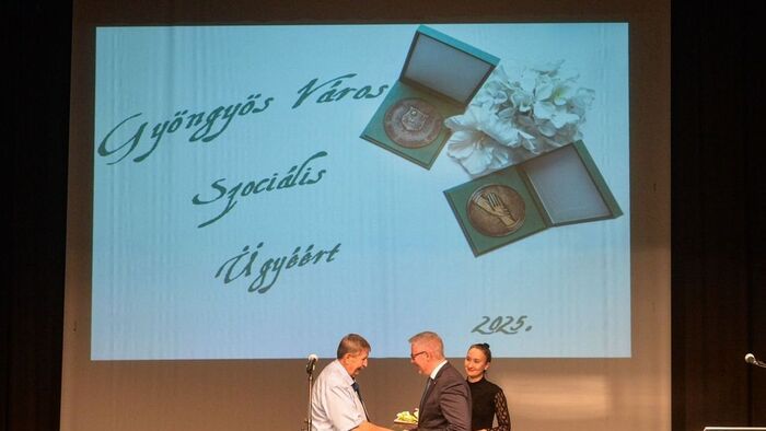 Eldőlt, ki kapja idén a rangos elismerést – ő nehéz sorsú betegek angyala a hevesi kórházban