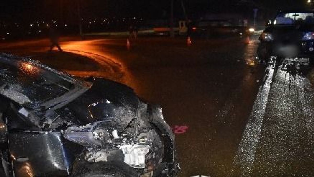 Baleset Ecséd közelében: nem adott elsőbbséget a sofőr, többen megsérültek!