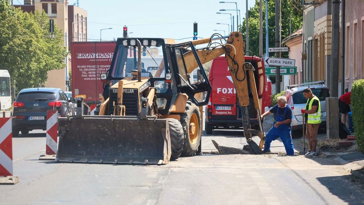 Újabb szakaszhoz érkezik a 25-ös főút felújítása: ismét változik a közlekedés – mutatjuk az érintett szakaszokat