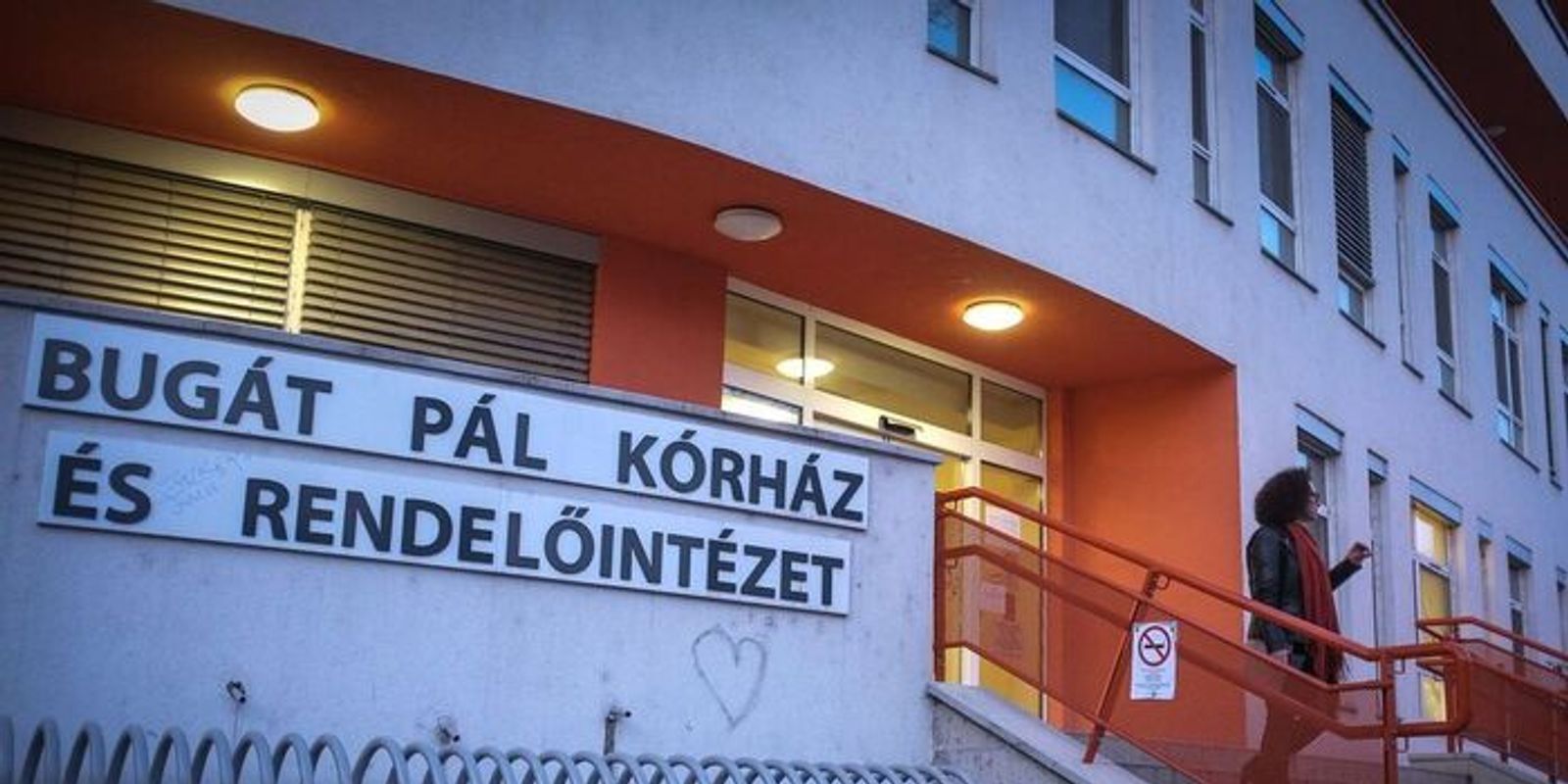 Jobb tudni, ezentúl mi történik, ha telefonon hívjuk a gyöngyösi kórházat