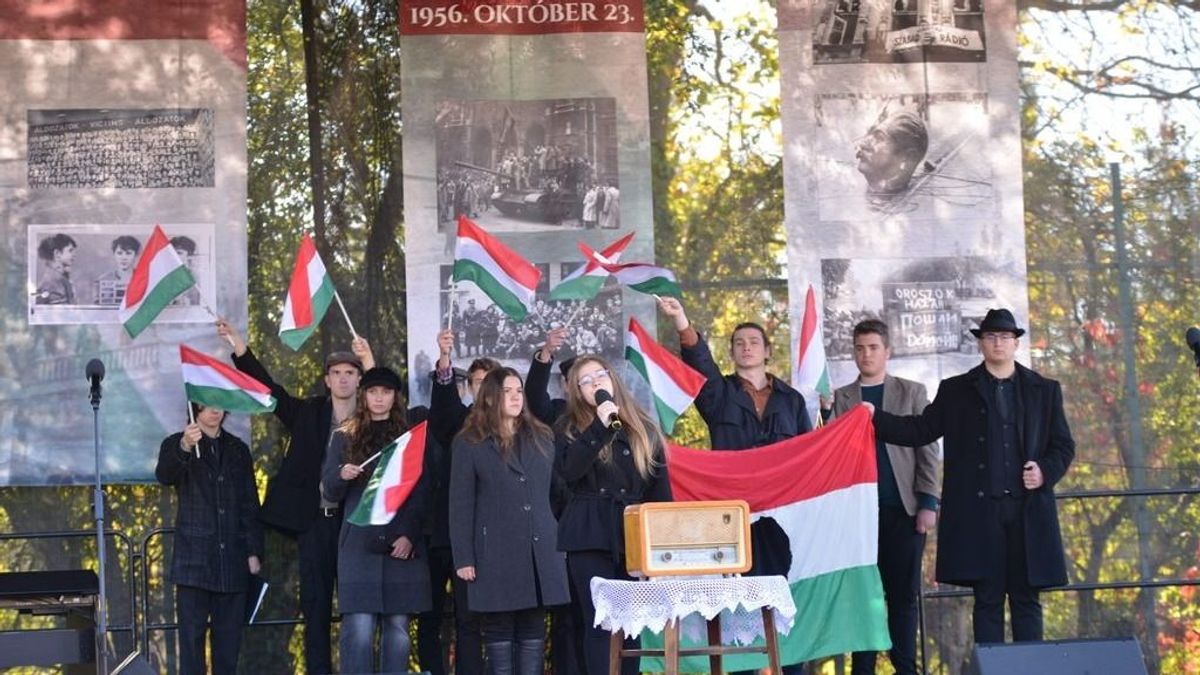 A szabadság és a közös felelősségvállalás került a középpontba Hatvanban október 23-án